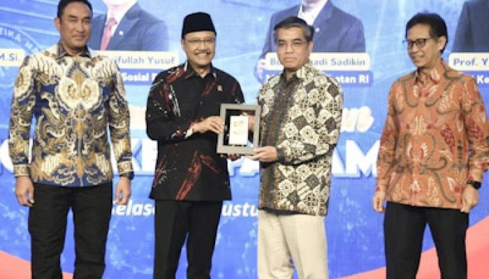 BNN, Kemensos, Kemenkes, dan Kemenaker Teken MoU Penanganan Korban Napza