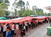 Jelang HUT RI Kirab Bendera Merah Putih 82 Meter di Kota Tangerang