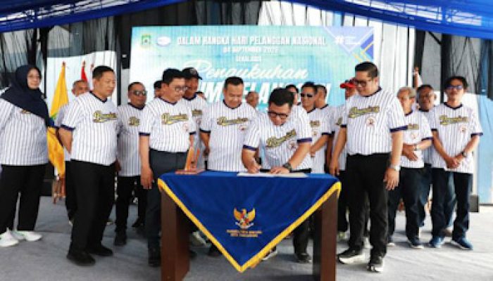 Wali Kota Tangerang Kukuhkan Forum Pelanggan Perumda Tirta Benteng
