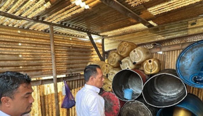 Lokasi Diduga Penyimpanan BBM Dicek, Polda Banten Temukan Drum dan Jerigen Kosong