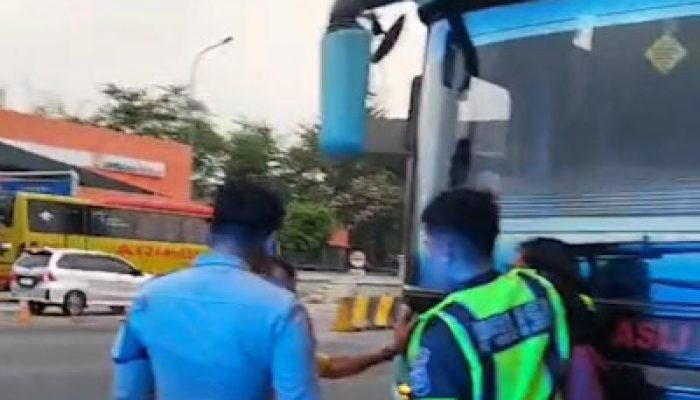 PJR Polda Banten Ringkus Dua Terduga Penusukan Calon Penumpang Bus