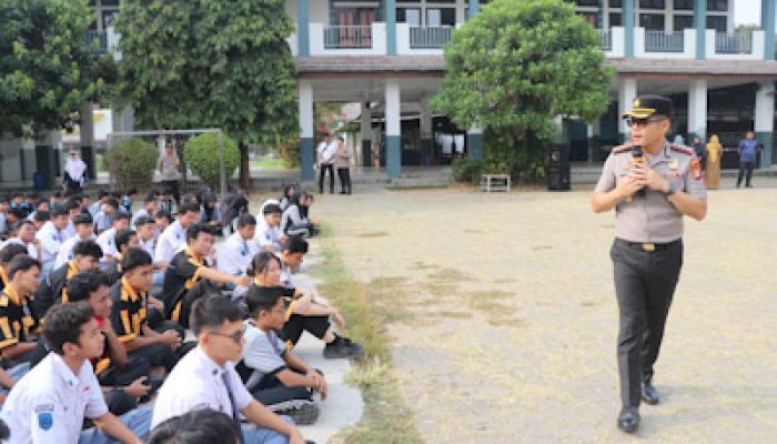 Kapolres Tangerang Kota Ingatkan Siswa SMKN 4 Bahaya Narkoba dan Geng Motor